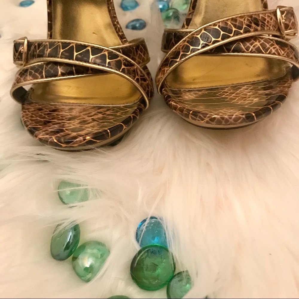 Michael Antonio Strappy Sandal - Picture 3 of 7